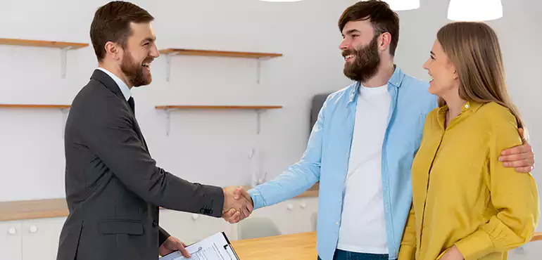 Why Choose Sterling Heights Home Buyers to Sell Your Condo Fast in Sterling Heights, MI?
