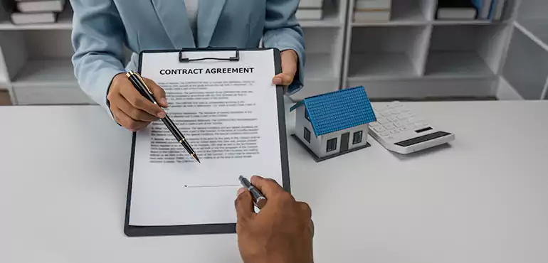 Why Sell Your Wholesale Assignment Contract to Us in Sterling Heights, MI?