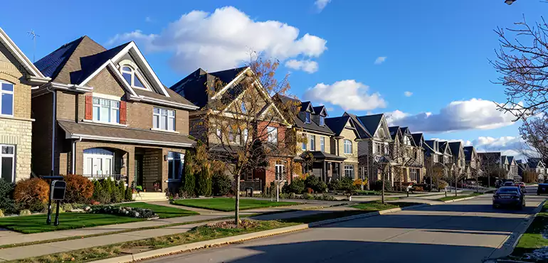 Why Choose Us for Selling Your Foreclosed House in Sterling Heights, MI?
