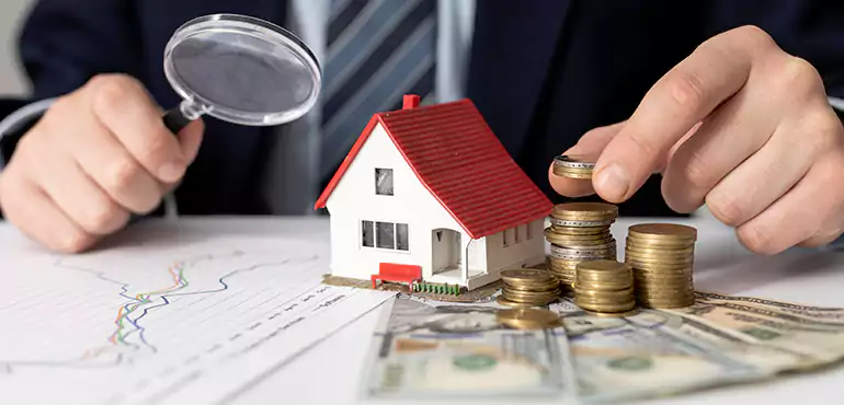 Home Needing Updates in Any Conditions for Cash in Sterling Heights, MI